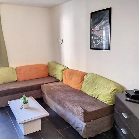 Appartement Graziella 110 *